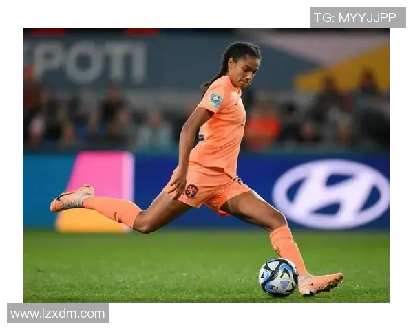 足球星视界1020深度聚焦绿茵赛场热点与球星故事